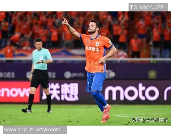 中超九月十月最佳球员候选名单揭晓莱昂纳多与卡扎伊什维利等八人入围