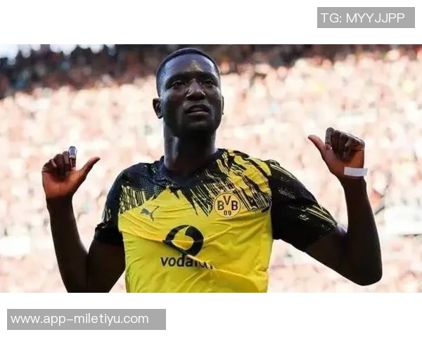 多特蒙德锋线新星吉拉西表现惊艳开赛7场斩获6球2助攻 多特蒙德锋线新星吉拉西表现惊艳开赛7场斩获6球2助攻