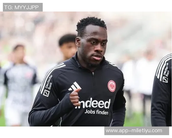 法兰克福坚定信心引进卡利穆恩多租借加买断交易方案浮出水面 法兰克福坚定信心引进卡利穆恩多租借加买断交易方案浮出水面