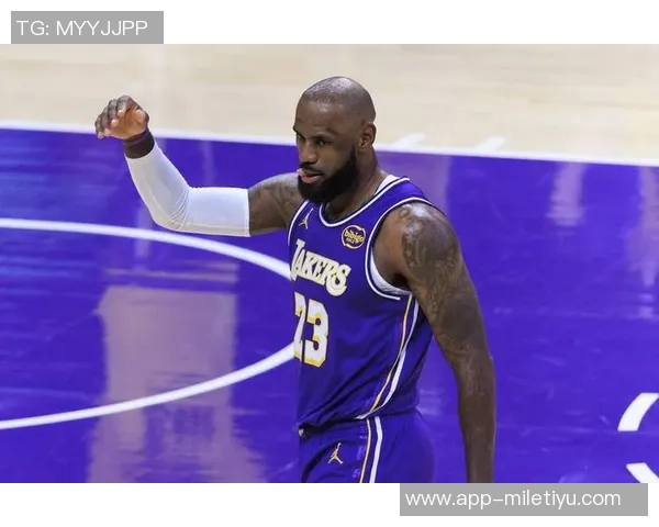 苏群分析湖人交易策略夏季引援需考虑詹姆斯退役后的长远价值